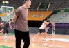 DB电子官网体能拉练17折？杨鸣：季后赛的比赛 拼的就是这个