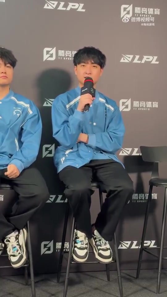 DB官网在线登录入口HOYA：Bin是我觉得最强的上单之一 想和他打一场精彩的比赛