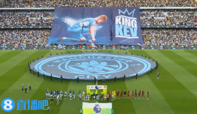 DG视讯官网平台致敬蓝月传奇！曼城赛前看台Tifo：King Kev！